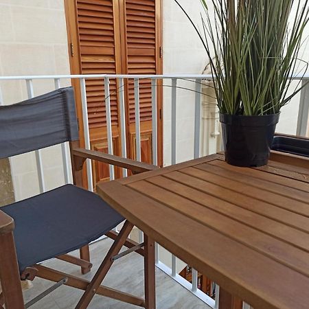 Beautiful Studio Apartment In Qormi Malta Dış mekan fotoğraf