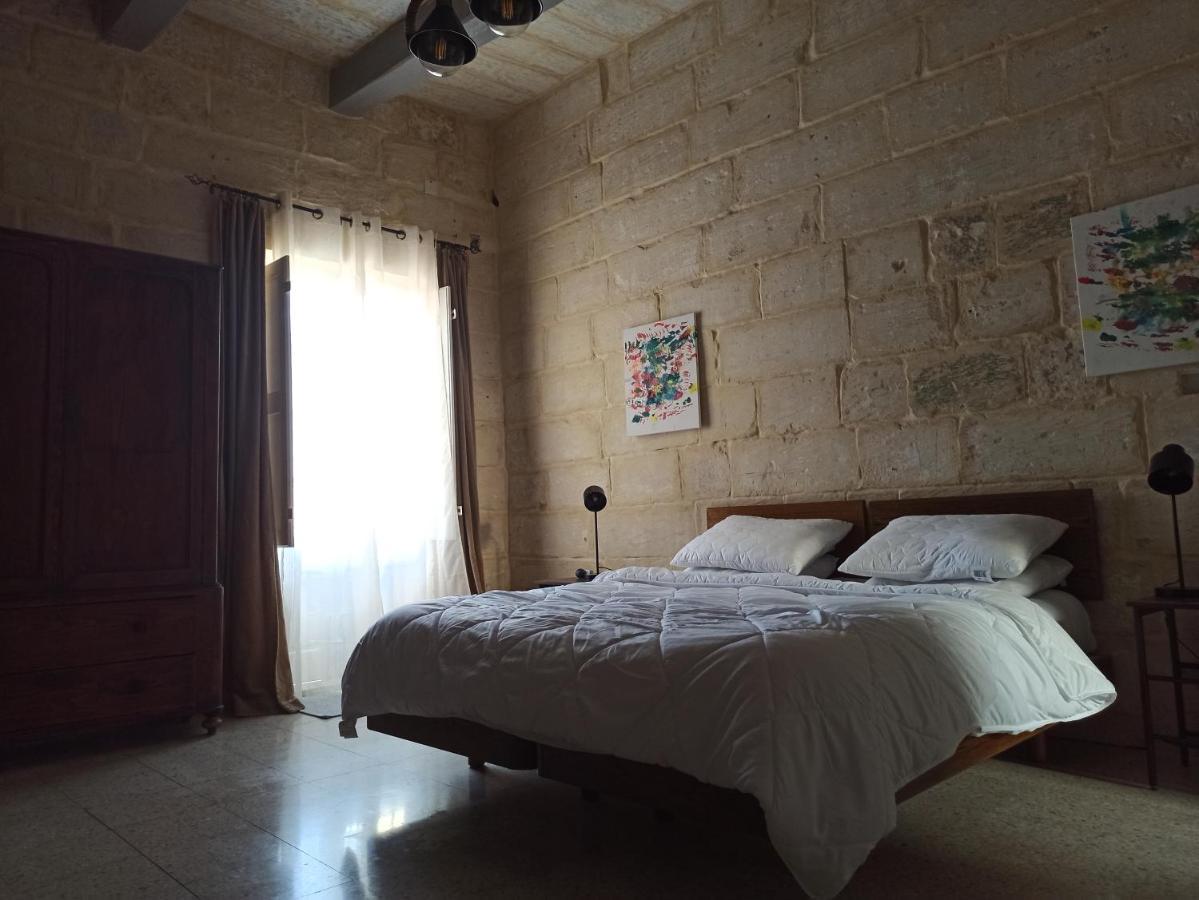 Beautiful Studio Apartment In Qormi Malta Dış mekan fotoğraf